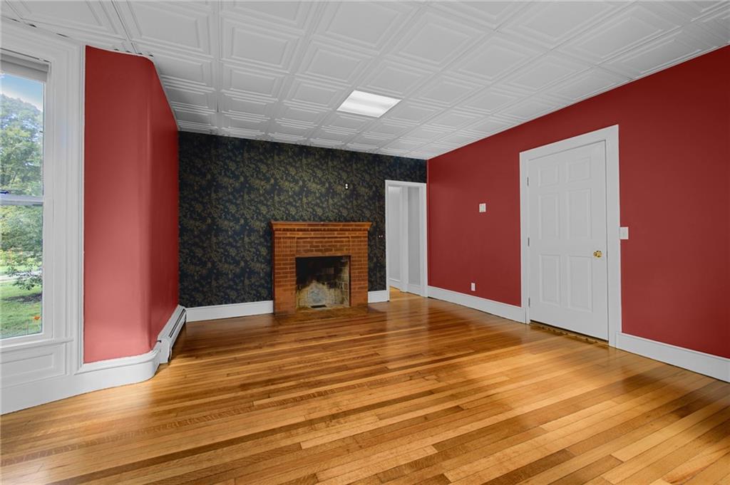 7 Nichols Lane Unit 2 Property Photo 11