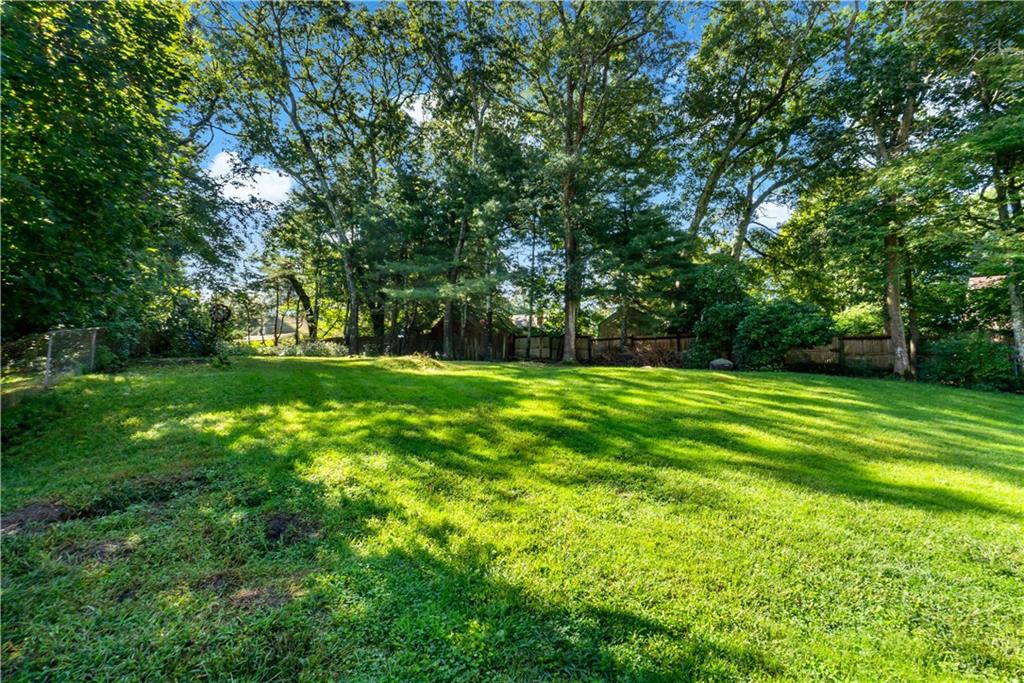 430 Pond Street Property Photo 28