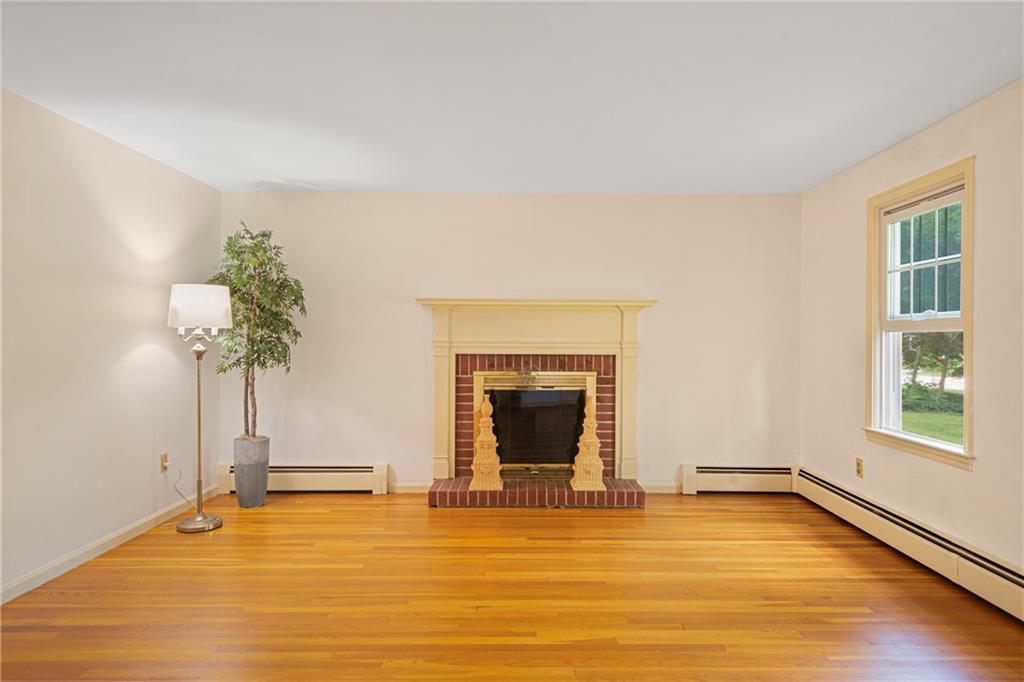 102 Edgewater Road Property Photo 19