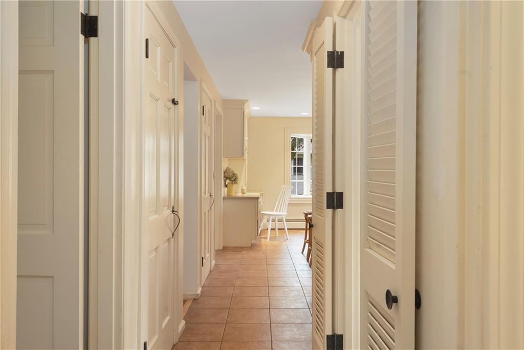 102 Edgewater Road Property Photo 20