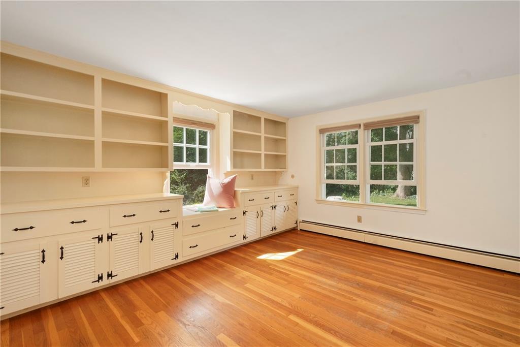 102 Edgewater Road Property Photo 23