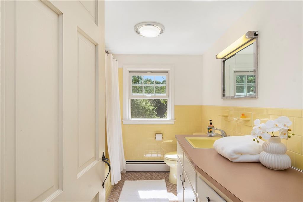102 Edgewater Road Property Photo 25
