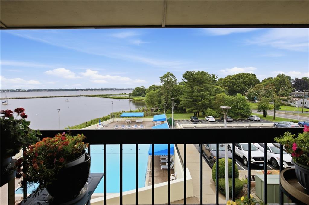 400 Narragansett Parkway Unit Sc10 Property Photo 13