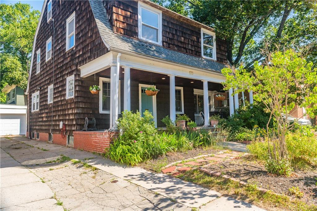 173 Lexington Avenue Property Photo 3