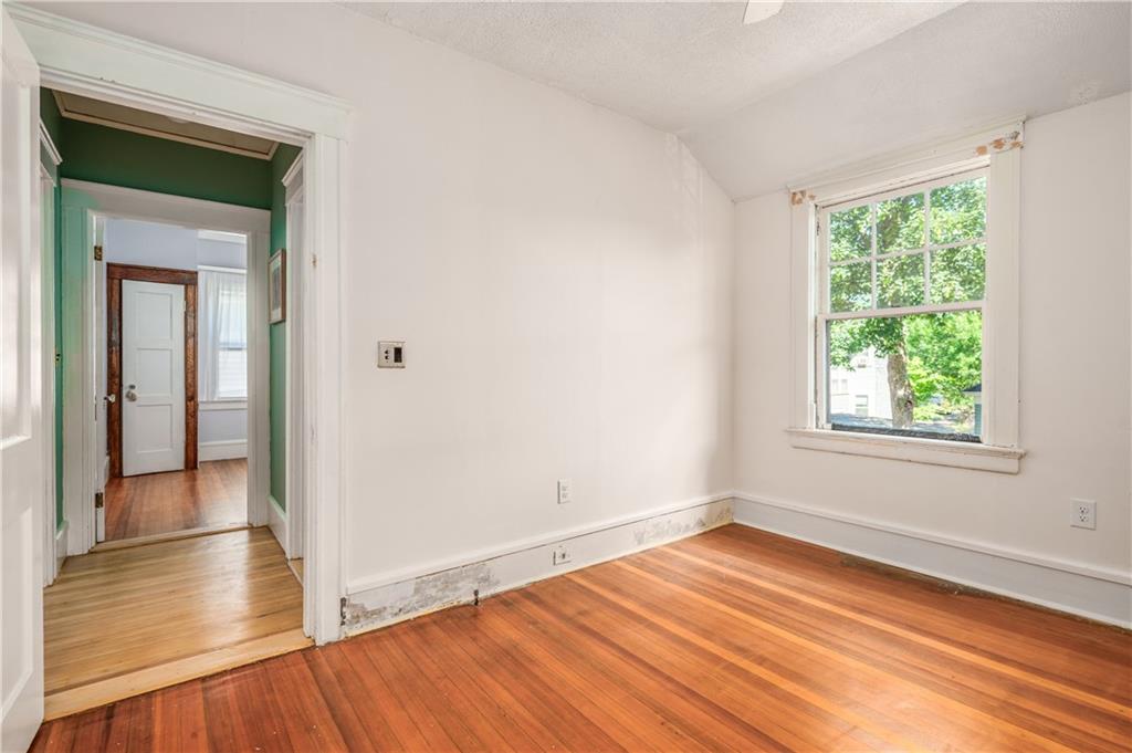 173 Lexington Avenue Property Photo 28