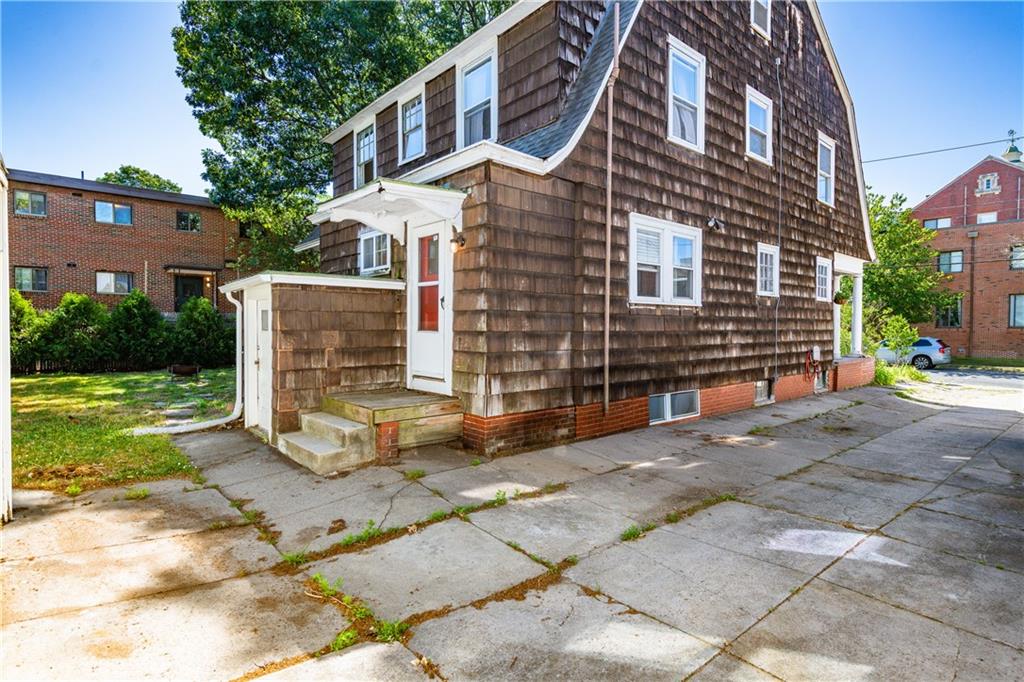 173 Lexington Avenue Property Photo 40