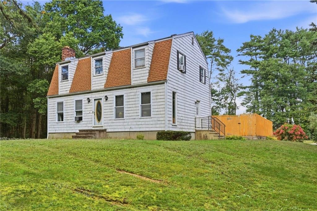 107 Church Street Property Photo 4