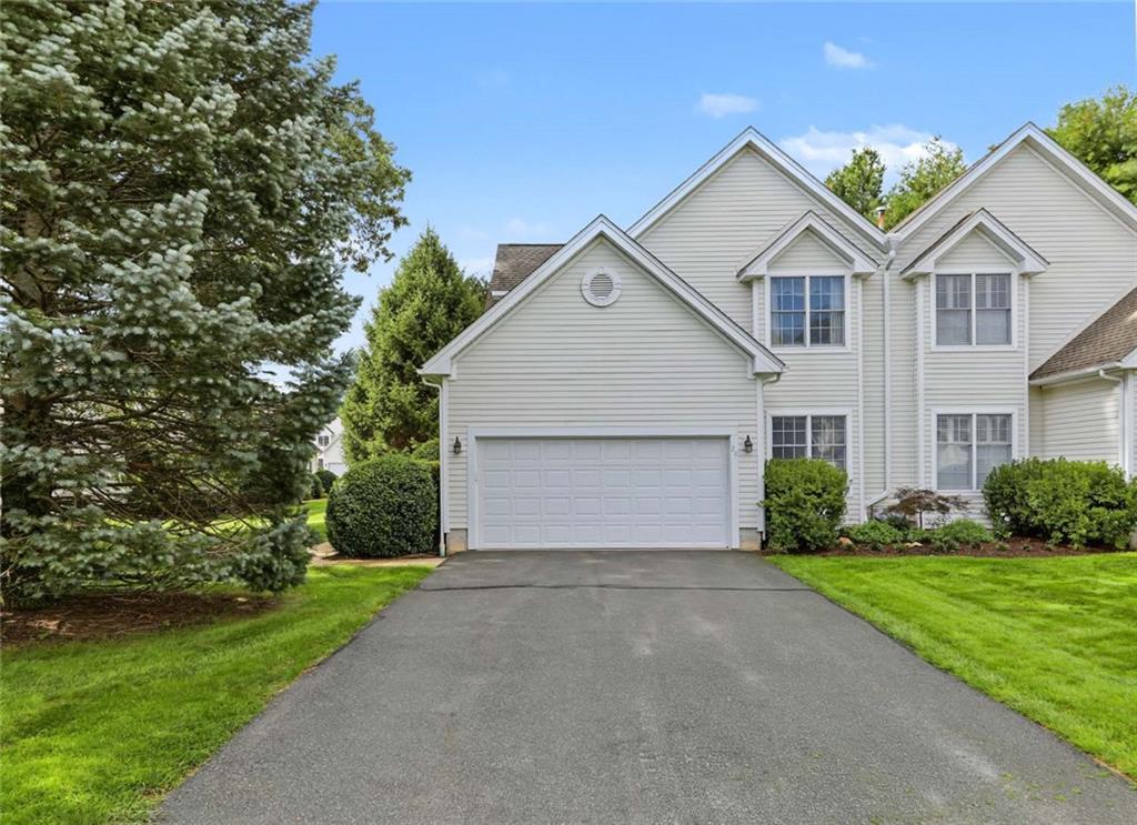 20 Ivy Garden Way Property Photo 2