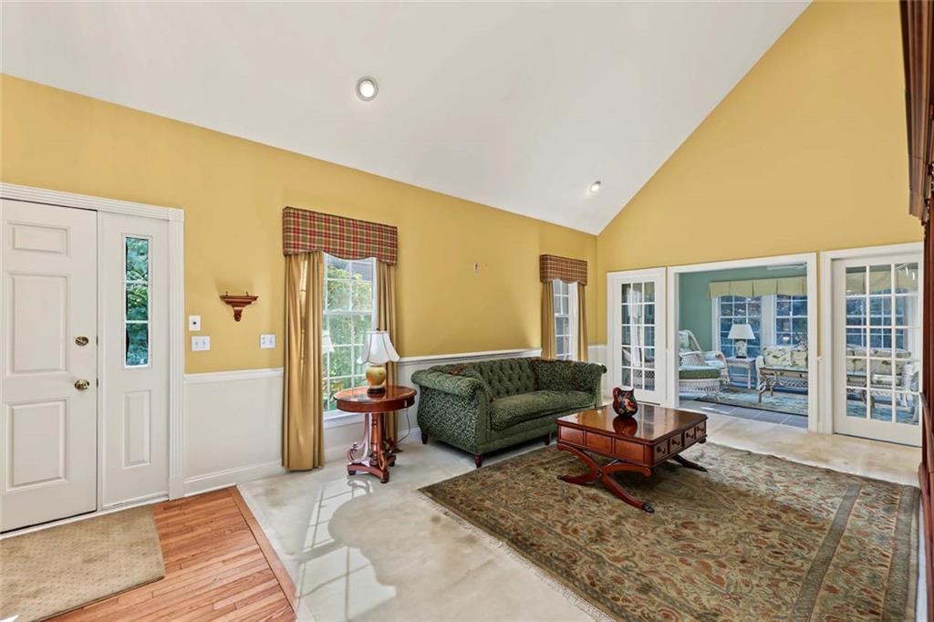 20 Ivy Garden Way Property Photo 7