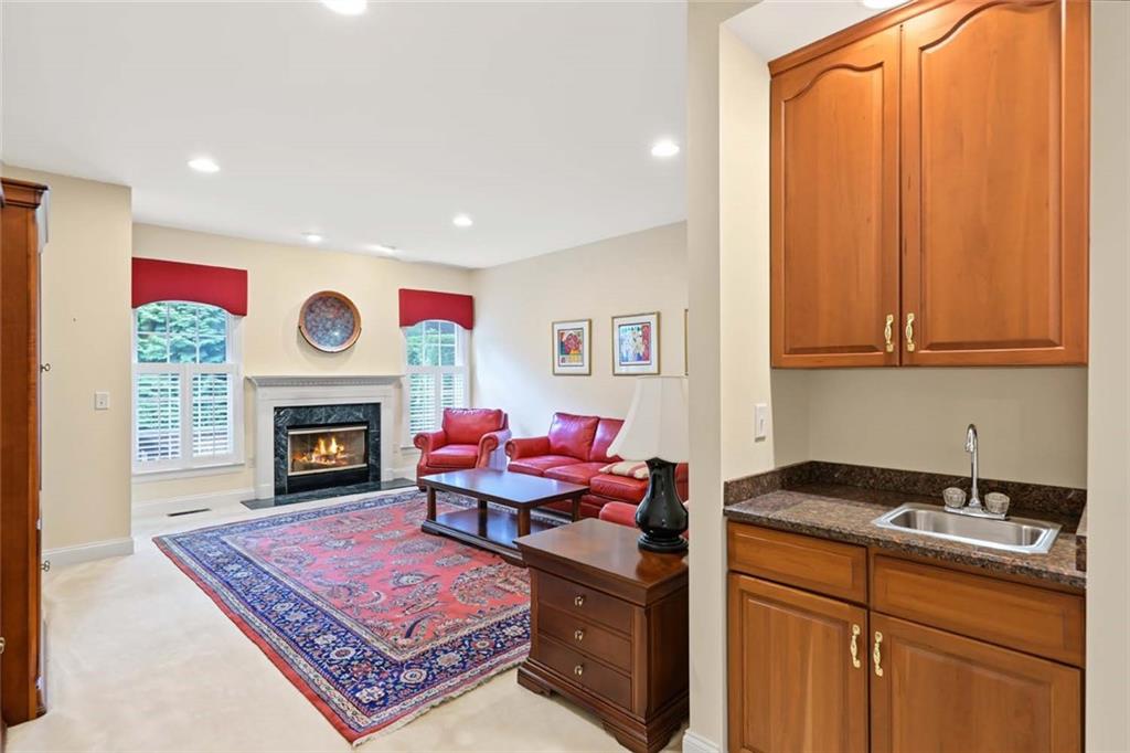 20 Ivy Garden Way Property Photo 16