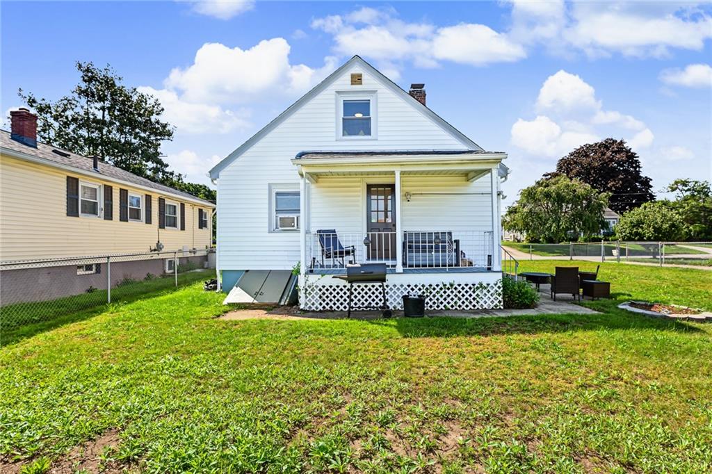 51 Lowell Street Property Photo 9