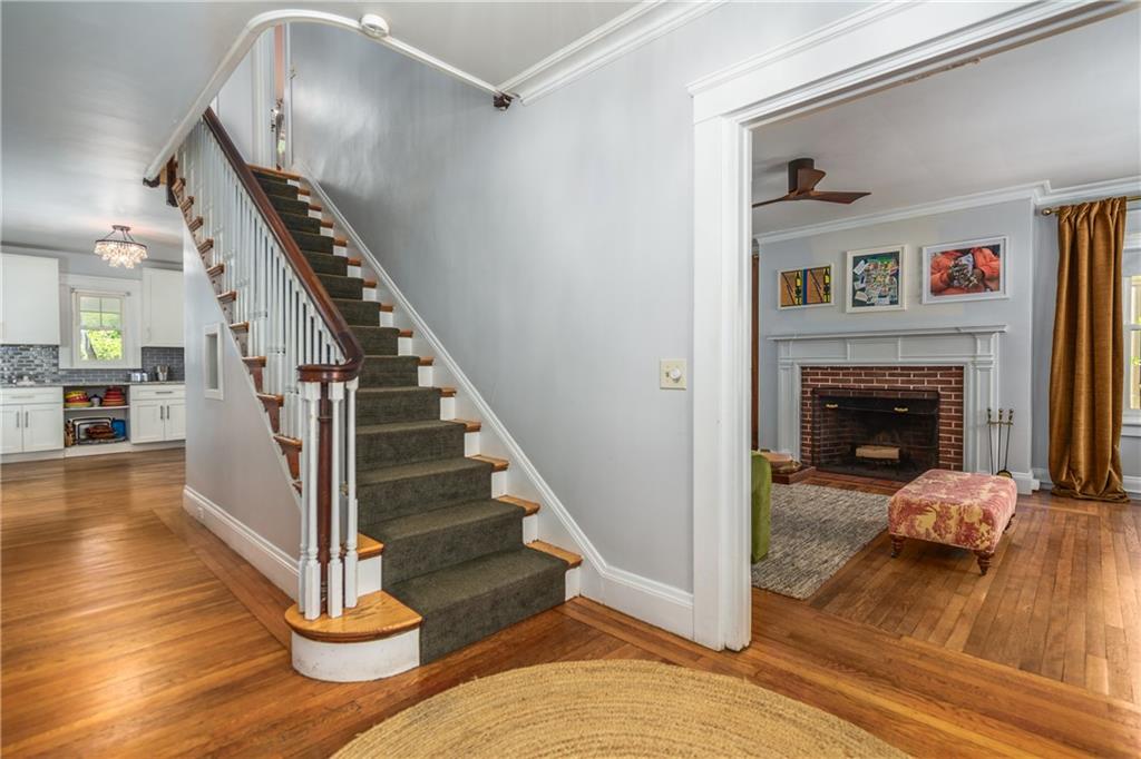 190 Lexington Avenue Property Photo 8