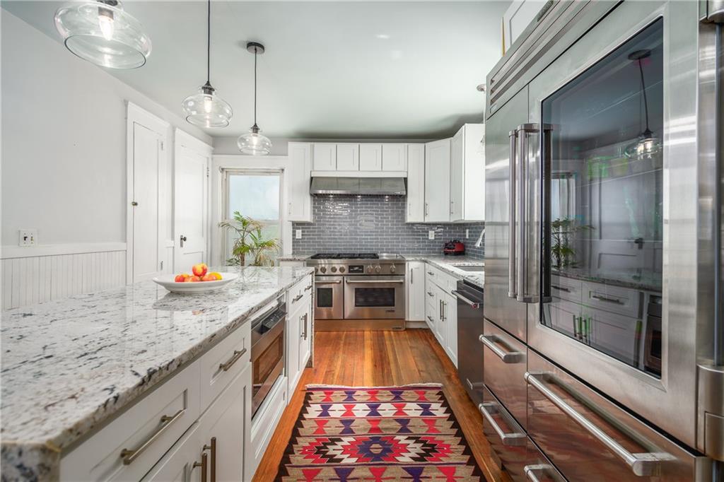 190 Lexington Avenue Property Photo 18