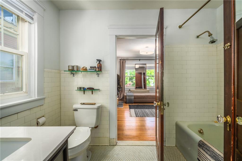 190 Lexington Avenue Property Photo 30