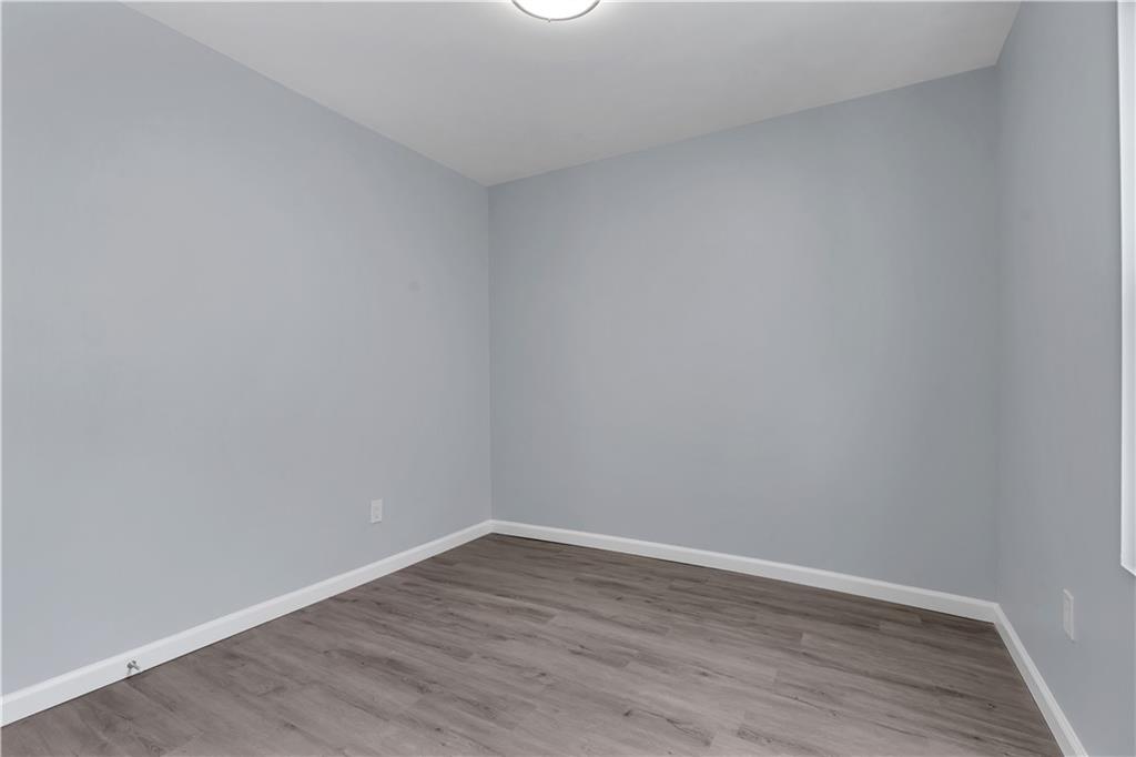 40 Barber Avenue Property Photo 11