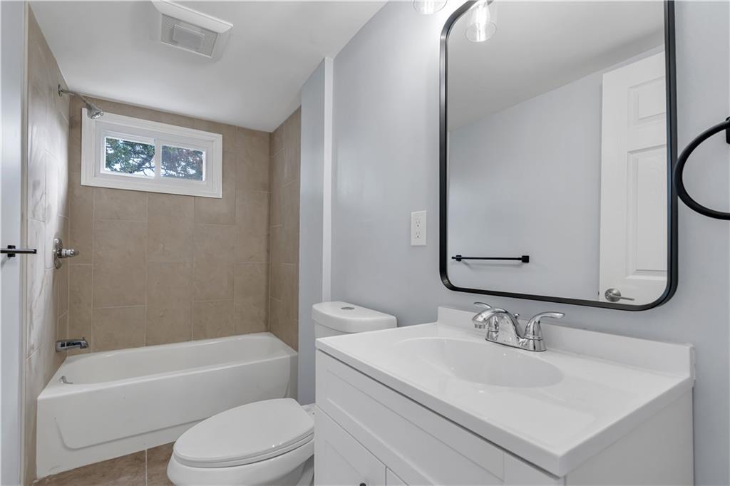 40 Barber Avenue Property Photo 16
