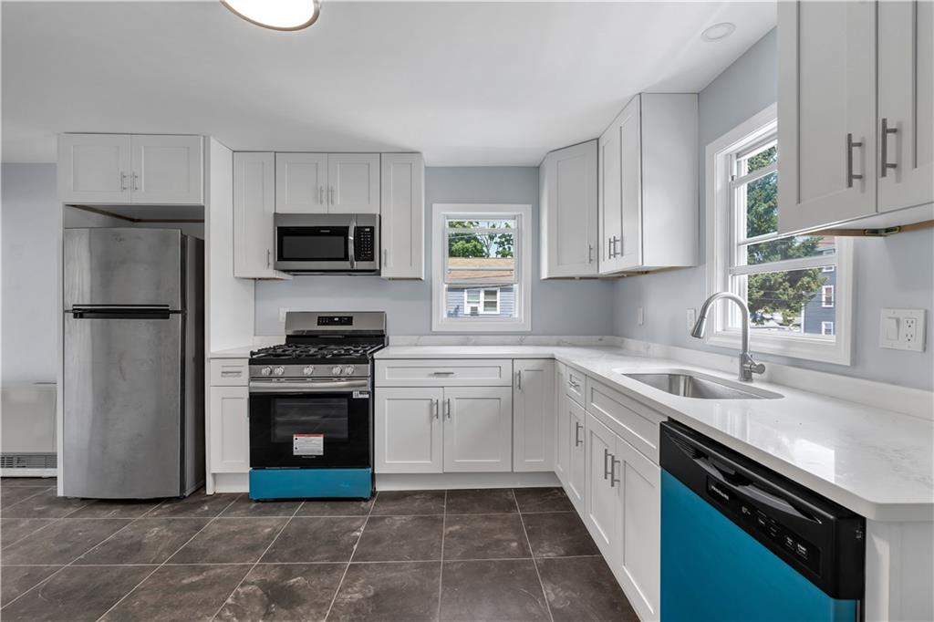 40 Barber Avenue Property Photo 20