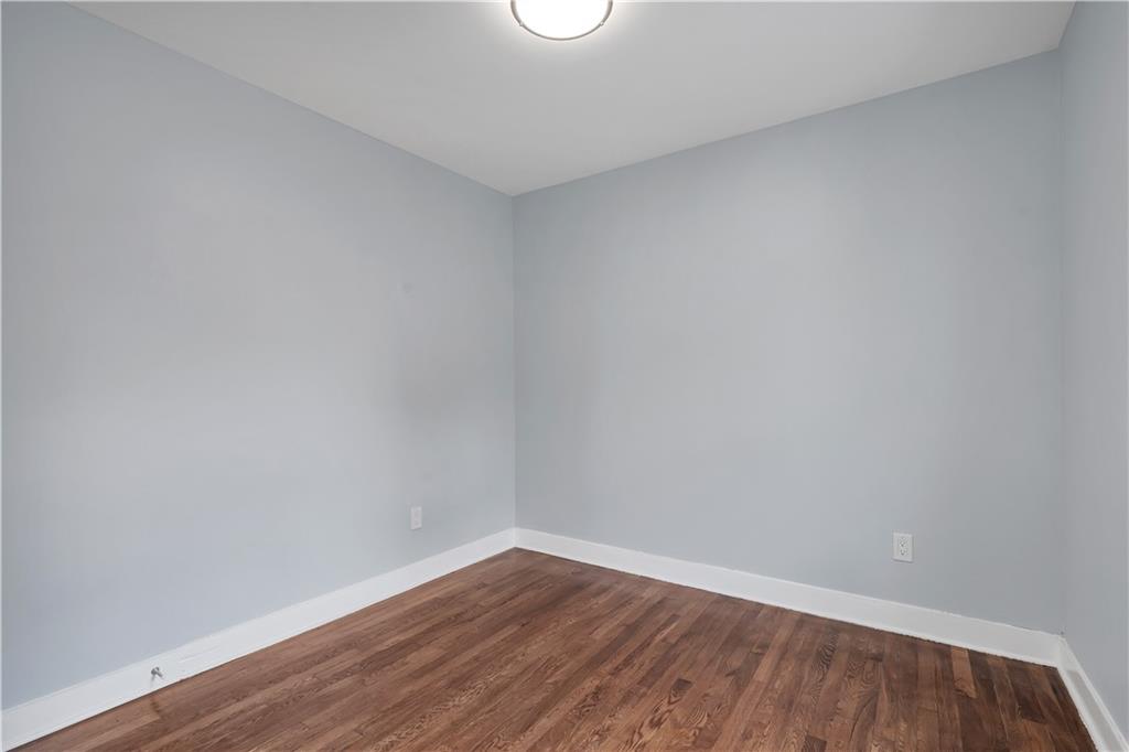 40 Barber Avenue Property Photo 25