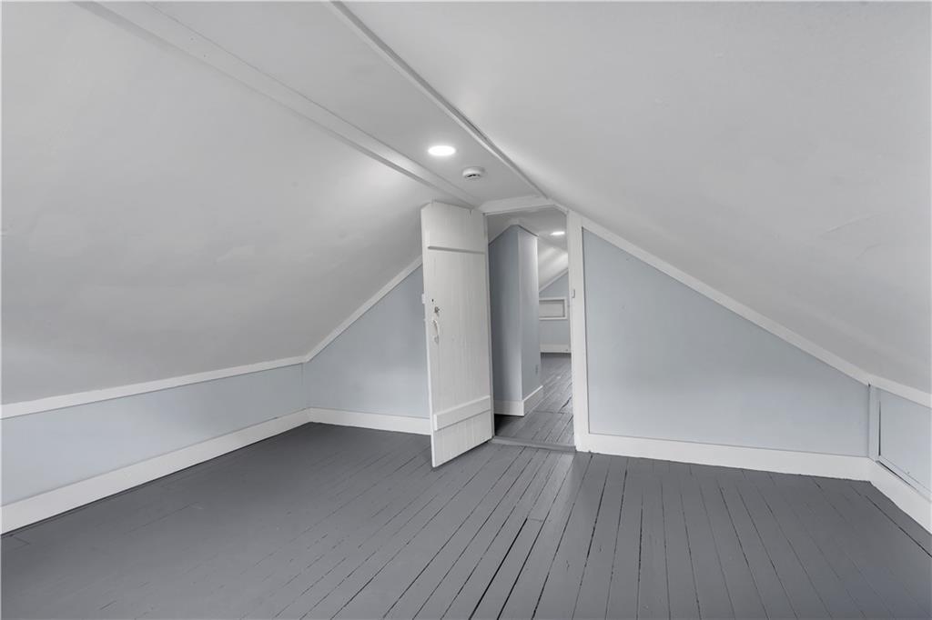 40 Barber Avenue Property Photo 36