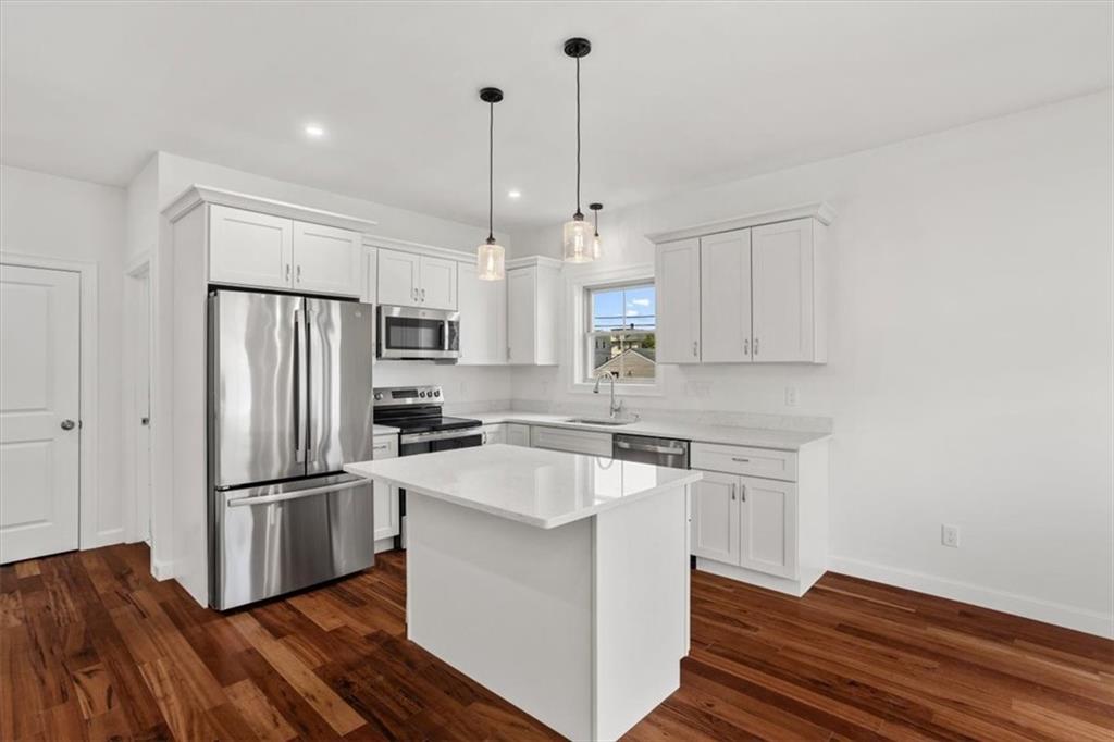 11 Stone Street Unit A Property Photo 1