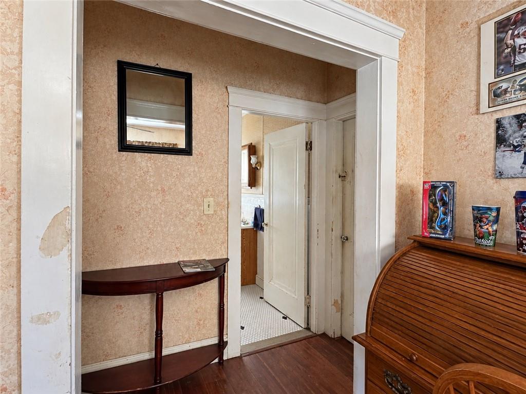 23 Whitford Avenue Property Photo 9