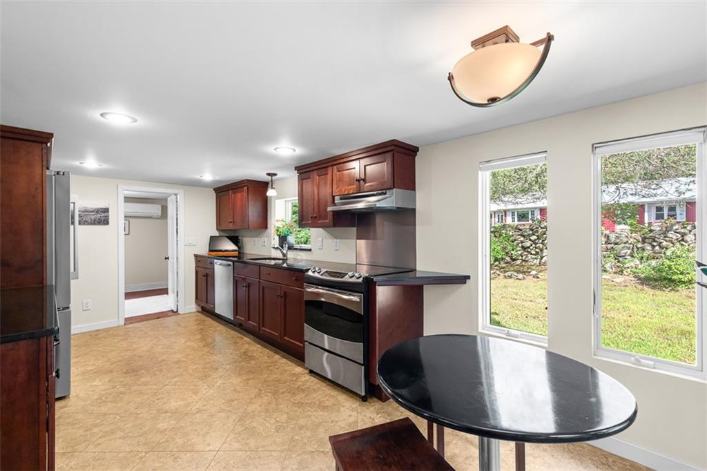 90 Battey Meetinghouse Road Property Photo 8