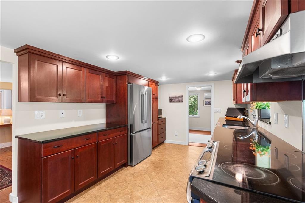 90 Battey Meetinghouse Road Property Photo 11