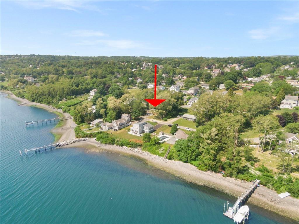 10 Johnnycake Lane Property Photo 3