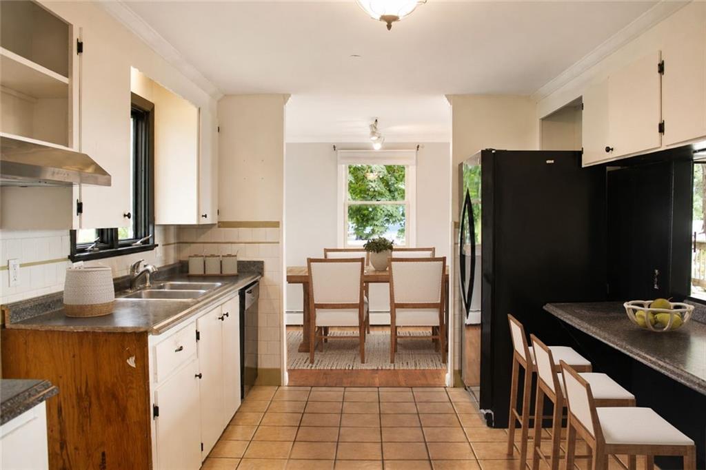 10 Johnnycake Lane Property Photo 7