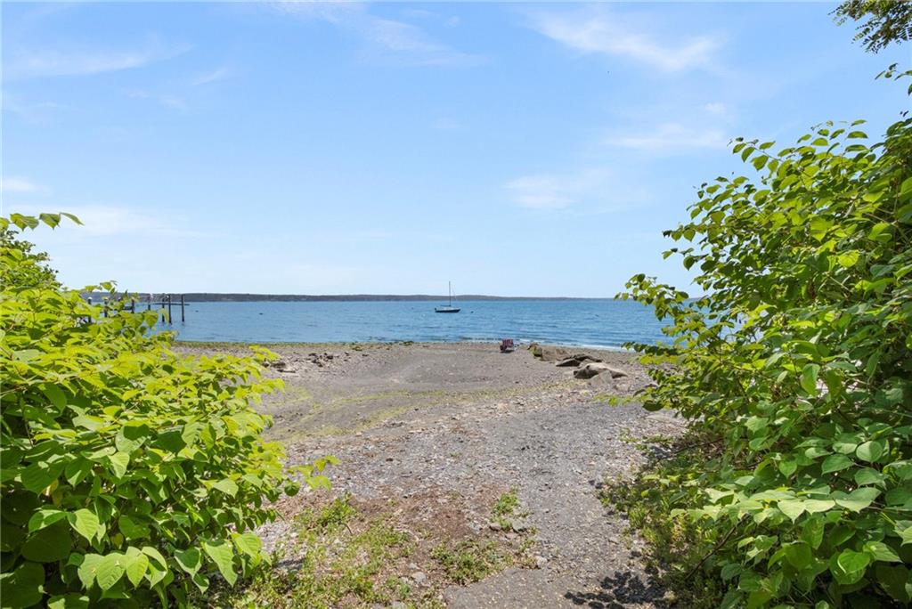 10 Johnnycake Lane Property Photo 14