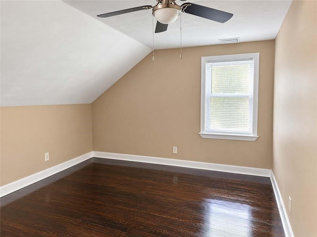 30 Eddington Street Property Photo 23