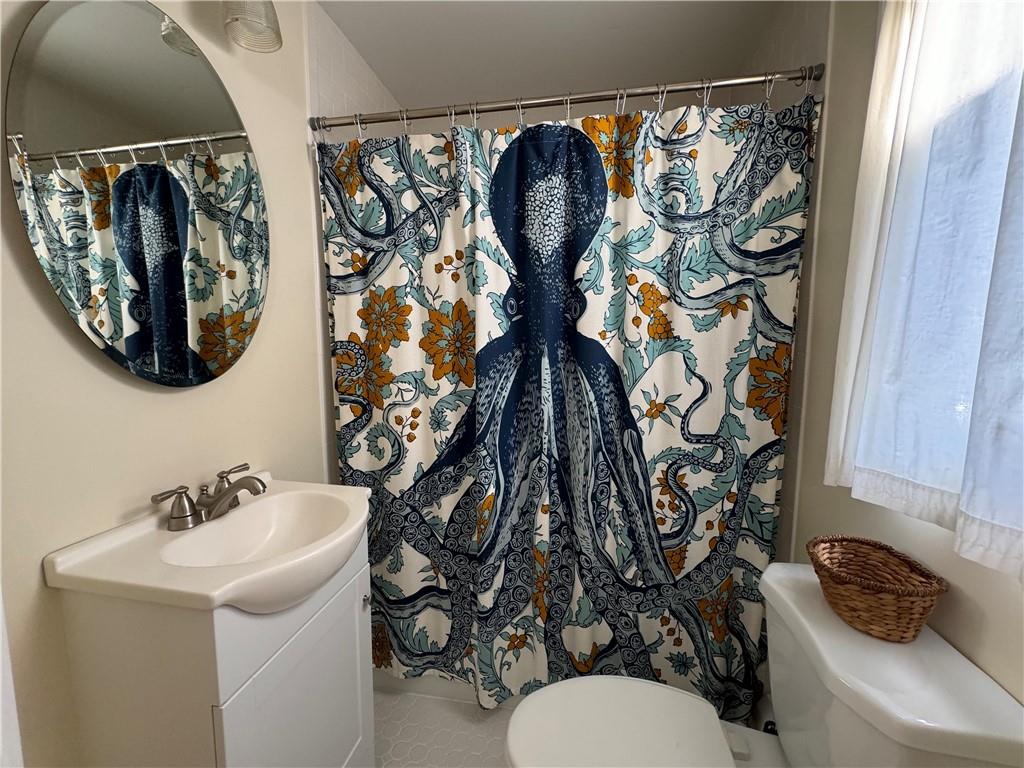 49 Connection Street Property Photo 18