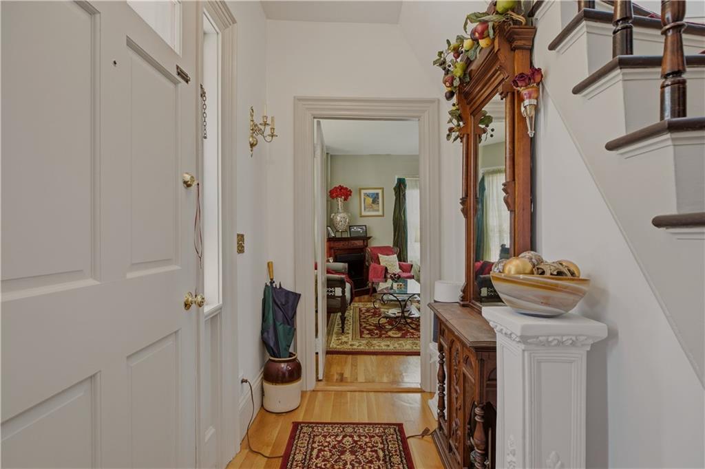 30 Whipple Street Property Photo 7