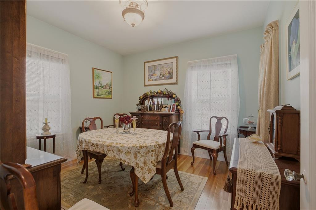 30 Whipple Street Property Photo 21