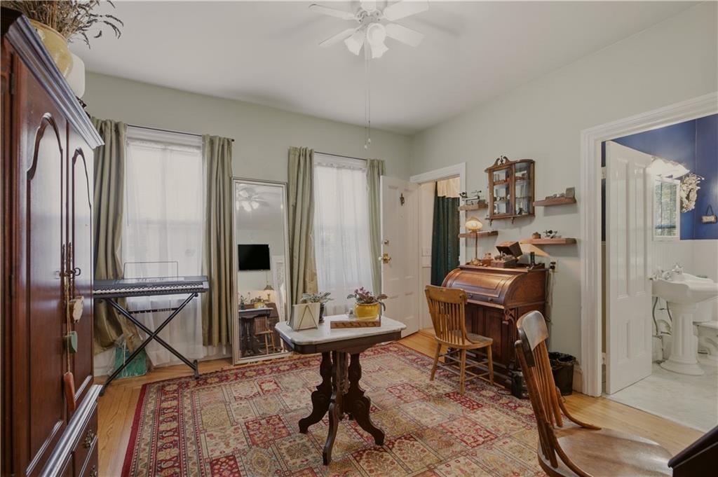 30 Whipple Street Property Photo 26