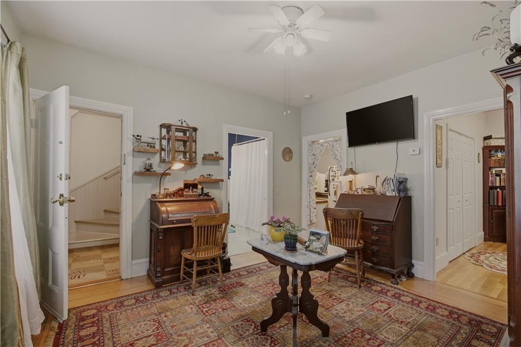 30 Whipple Street Property Photo 27