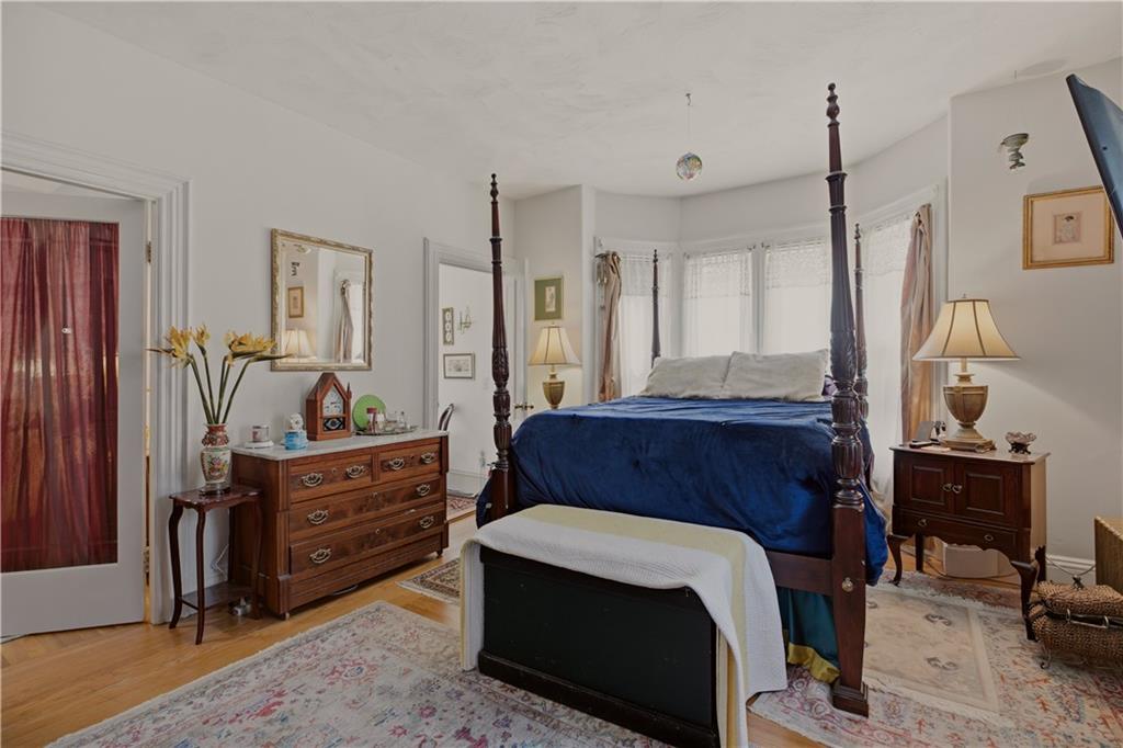 30 Whipple Street Property Photo 35