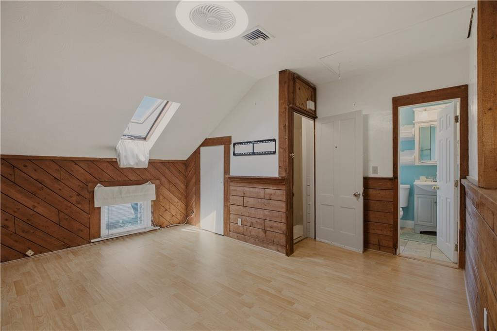 30 Whipple Street Property Photo 40