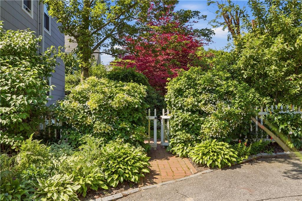 30 Whipple Street Property Photo 47