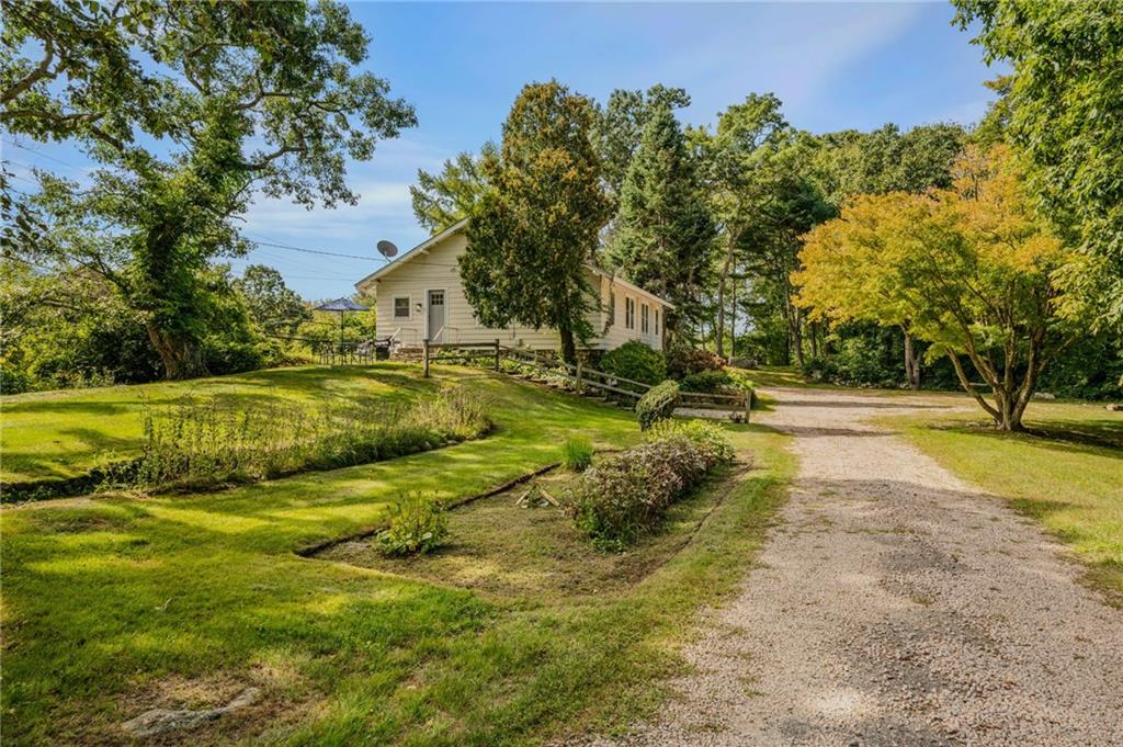 346 Post Road Property Photo 2