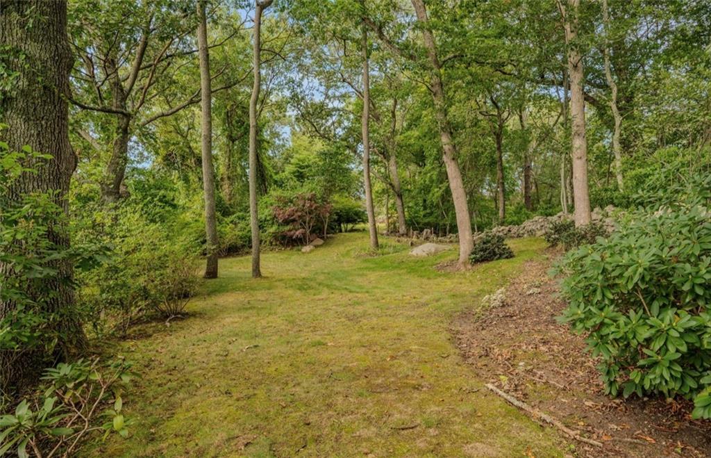 346 Post Road Property Photo 31