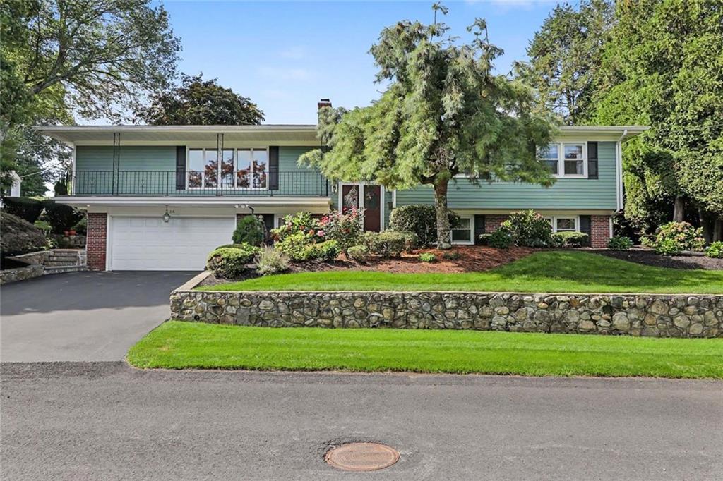 14 Sweet Hill Drive Property Photo 1