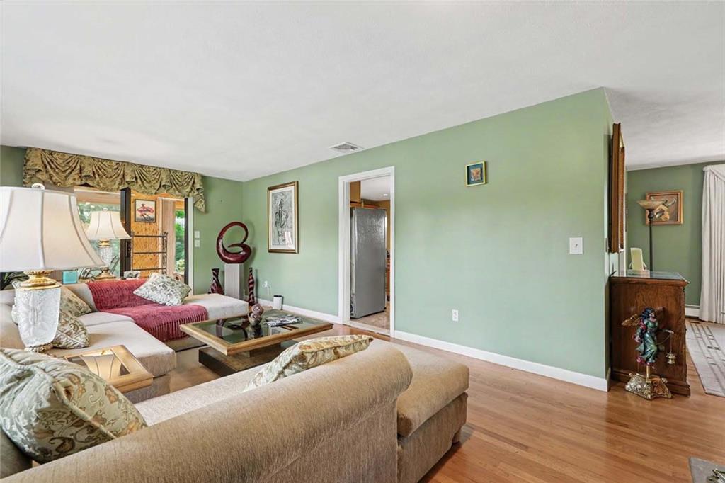 14 Sweet Hill Drive Property Photo 10