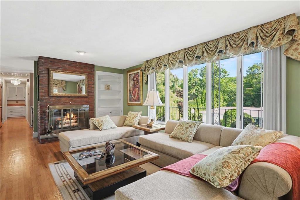 14 Sweet Hill Drive Property Photo 11
