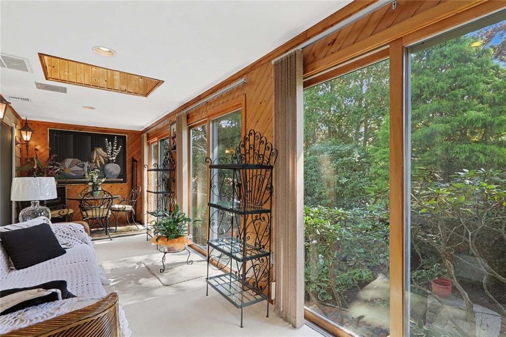 14 Sweet Hill Drive Property Photo 16