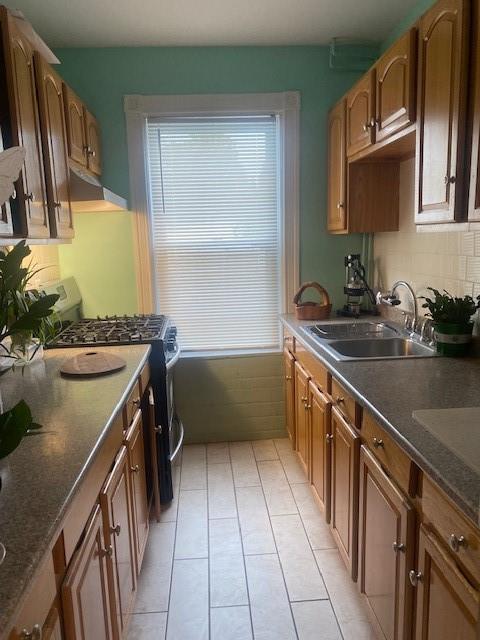 55 57 Cole Street Property Photo 13