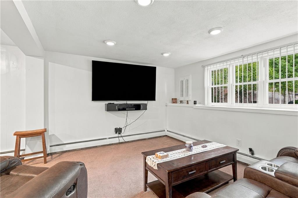 24 Derby Avenue Property Photo 31