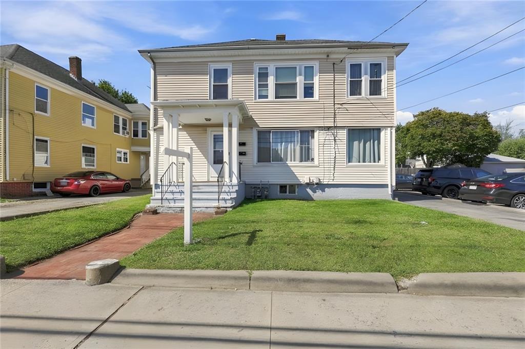 904 Newport Avenue Property Photo 2