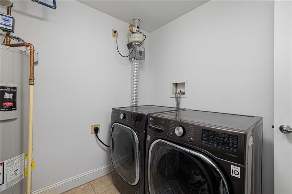 333 Atwells Avenue Unit 202 Property Photo 24