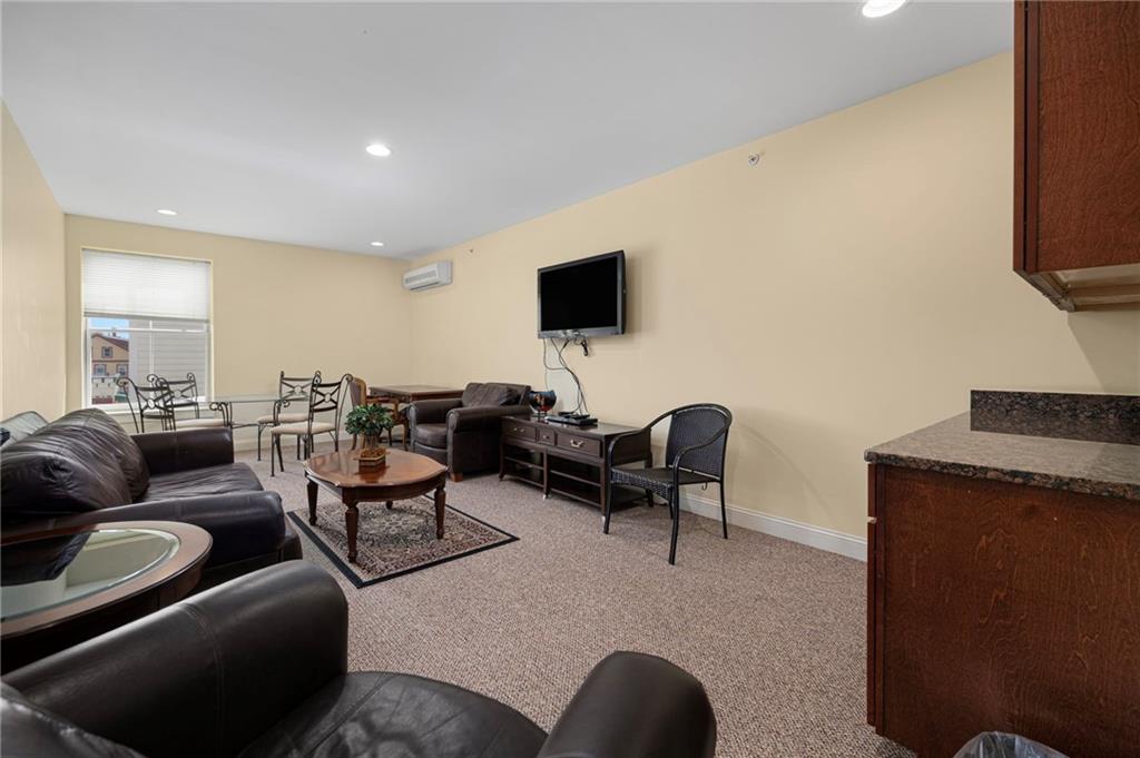 333 Atwells Avenue Unit 202 Property Photo 31